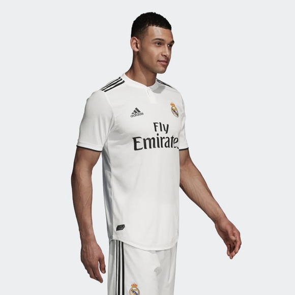 Adidas REAL MADRID HOME AUTHENTIC JERSEY CG0561 - Picture 7 of 8